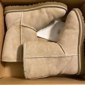 Ugg Classic Short Boots
